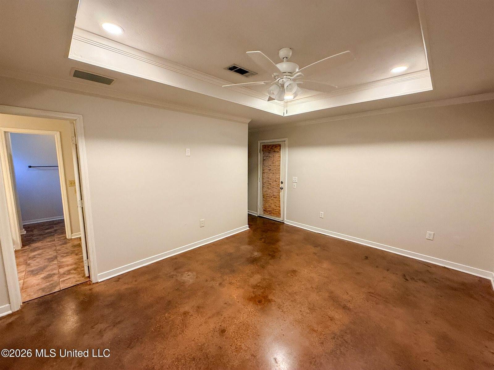 120 Oak Grove Drive, Brandon, MS 39047