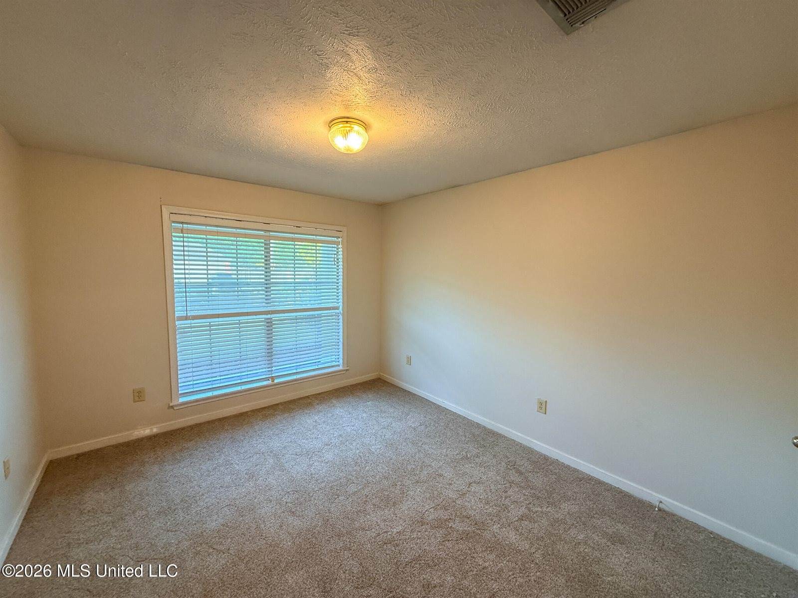 120 Oak Grove Drive, Brandon, MS 39047