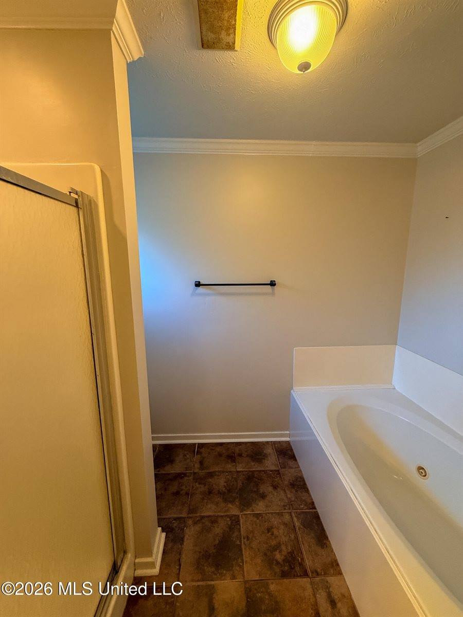 120 Oak Grove Drive, Brandon, MS 39047