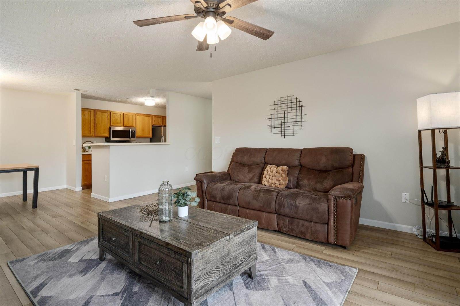 6729 Meadow Creek Drive, Columbus, OH 43235