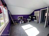 2520 Lamborne Blvd, Louisville, KY 40272