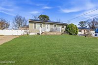 28 Bucknell Drive, Toms River, NJ 08757