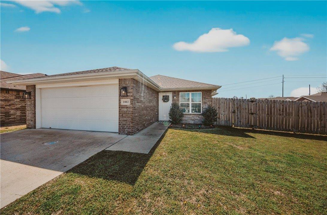 1002 East Olrich Street, Rogers, AR 72756