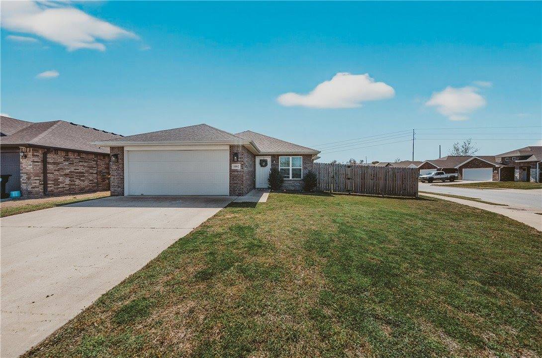 1002 East Olrich Street, Rogers, AR 72756