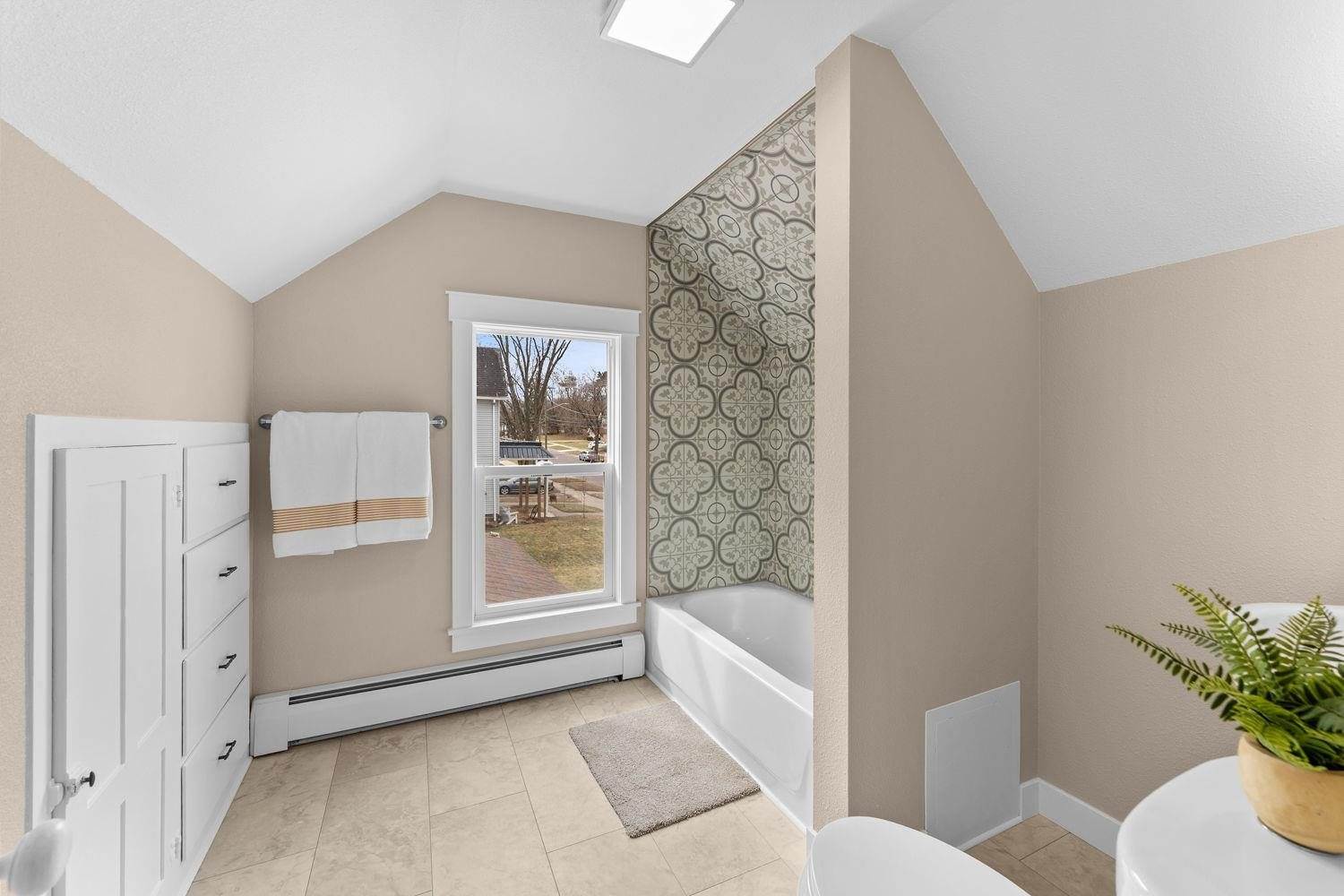 646 North Walnut, Reedsburg, WI 53959