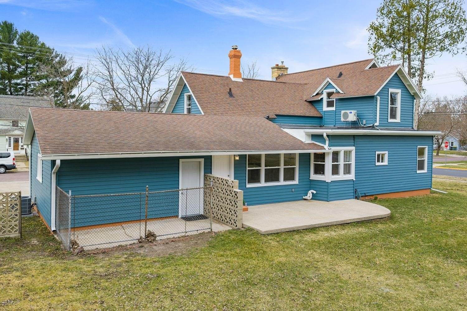 646 North Walnut, Reedsburg, WI 53959