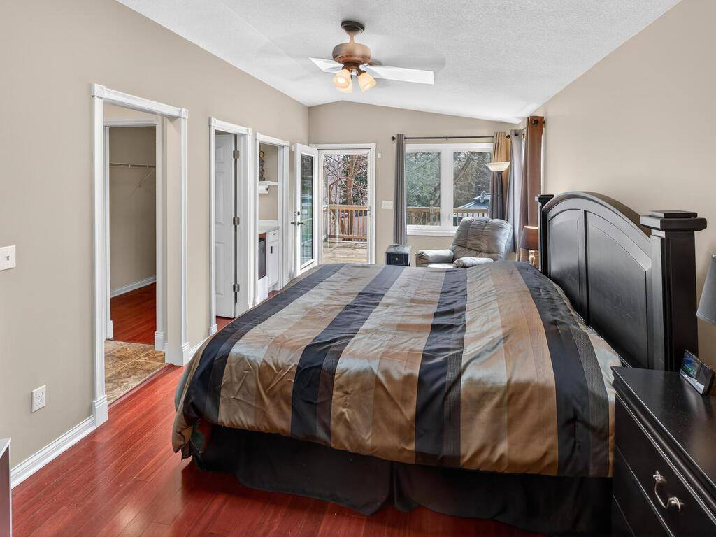 8701 Green Haven Drive, Brooklyn Park, MN 55445