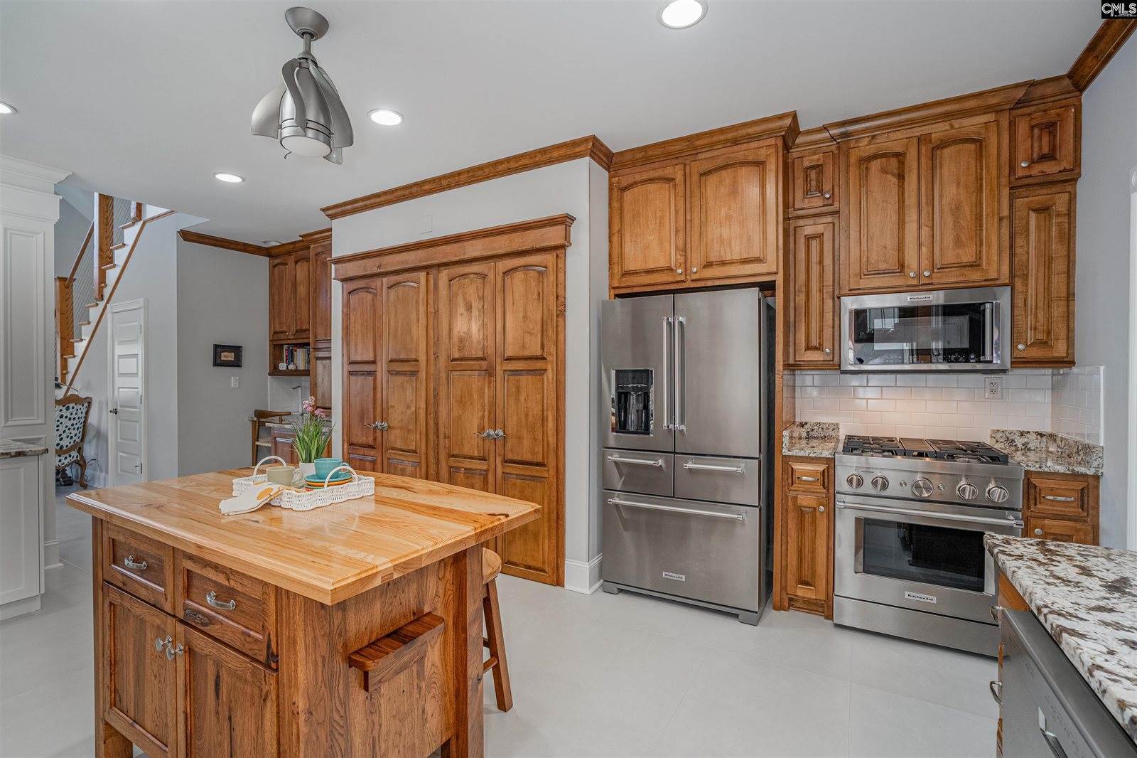 416 W Point, Gilbert, SC 29054