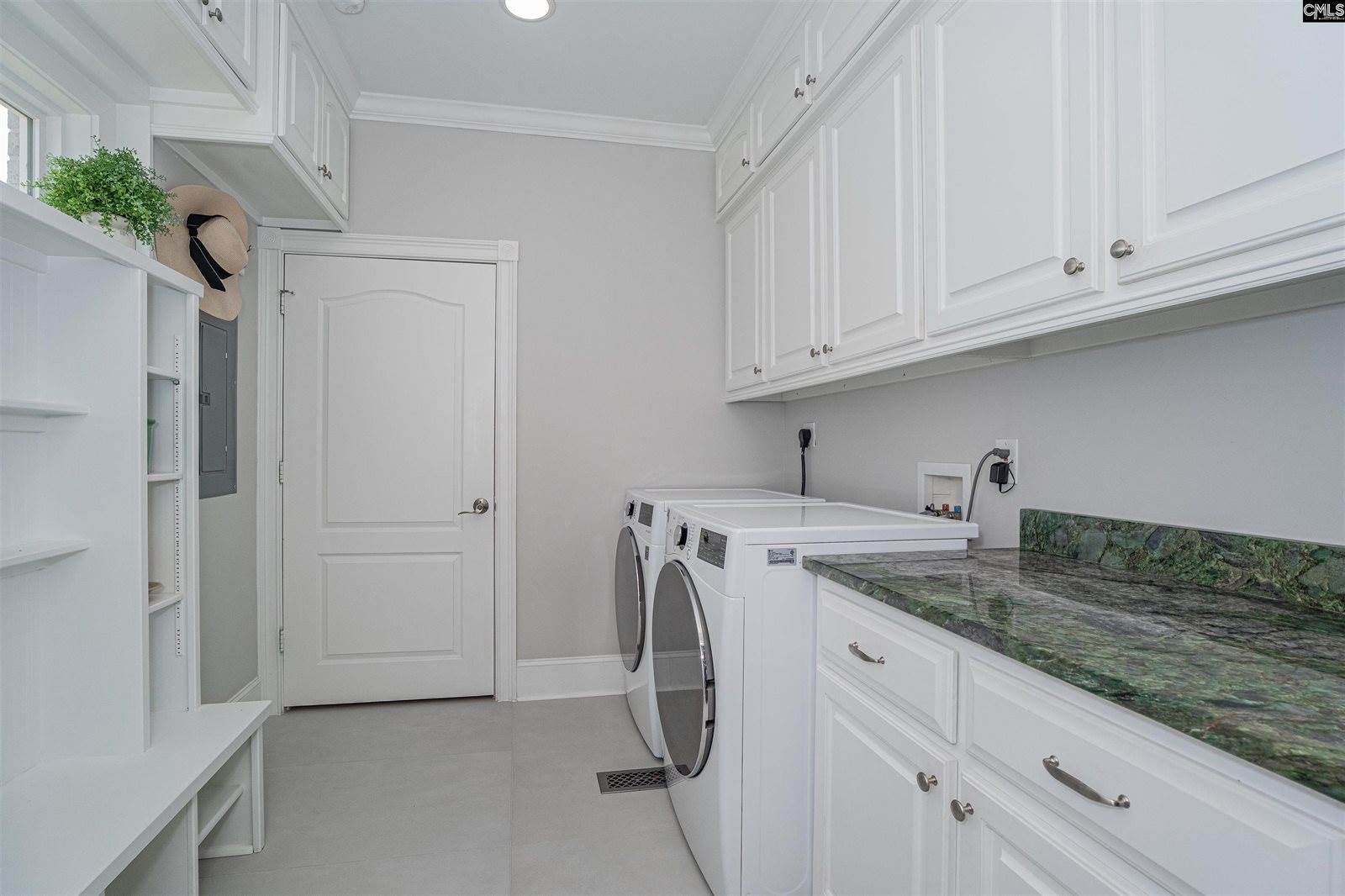 416 W Point, Gilbert, SC 29054