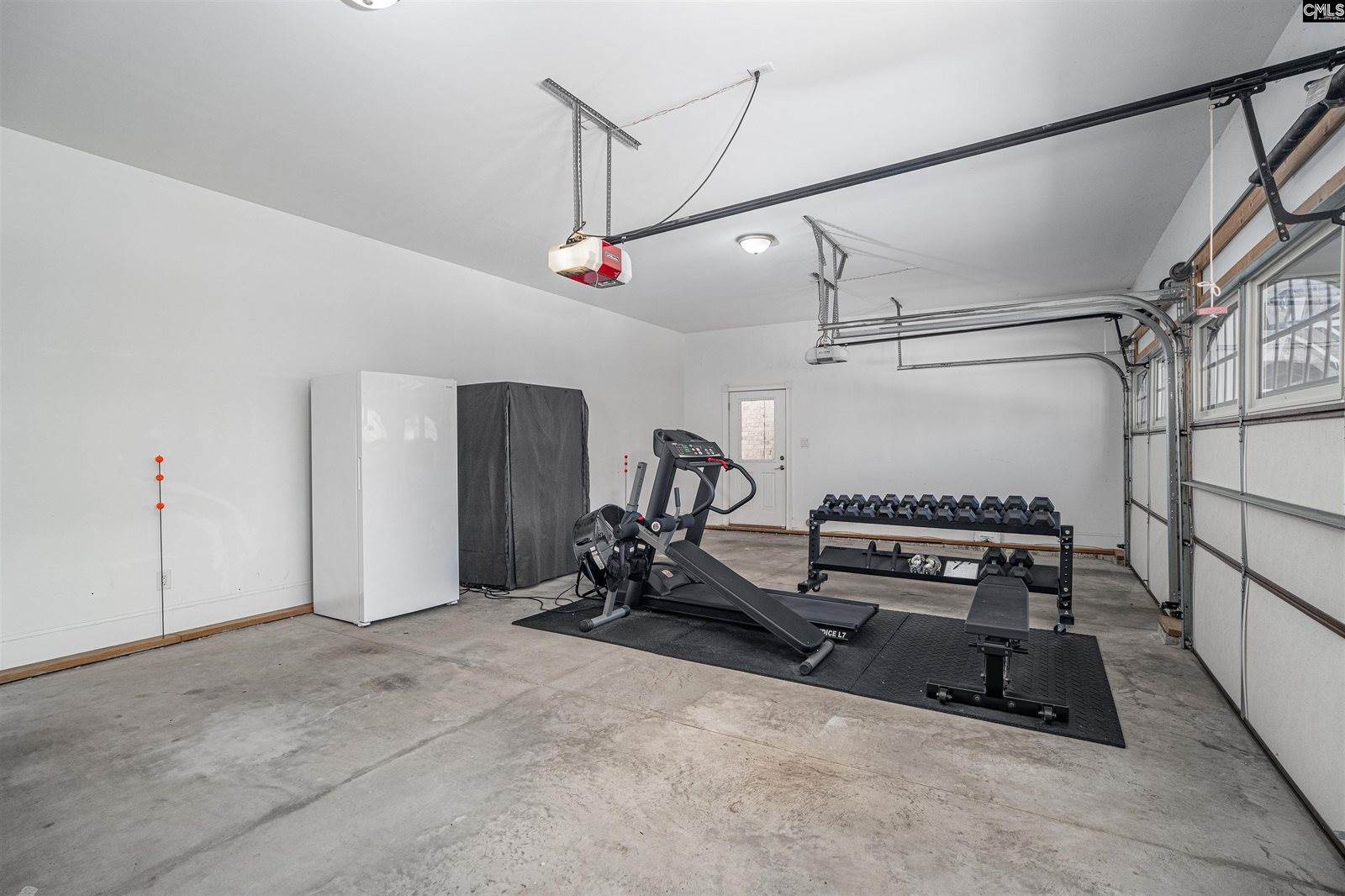 416 W Point, Gilbert, SC 29054