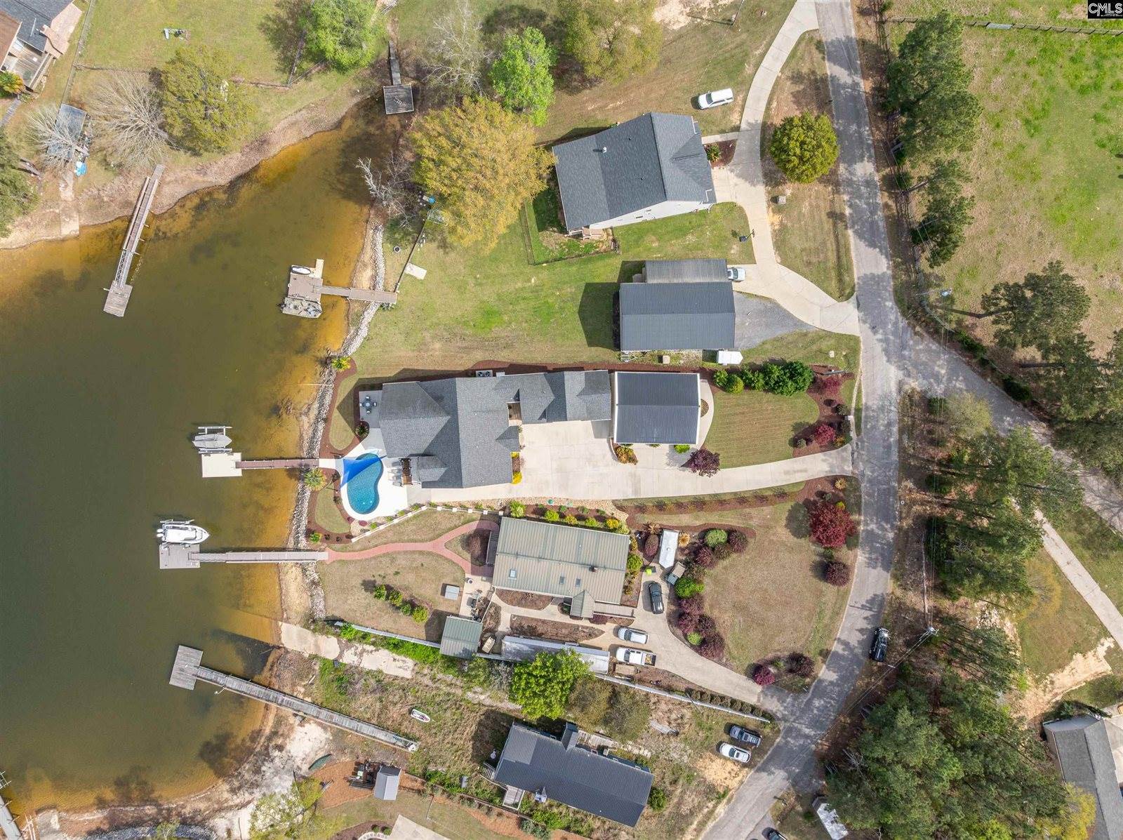 416 W Point, Gilbert, SC 29054