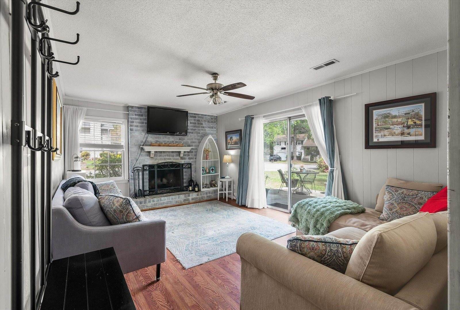 20 Lombardi Lane, Hanahan, SC 29410