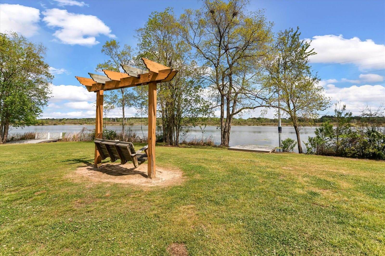 20 Lombardi Lane, Hanahan, SC 29410