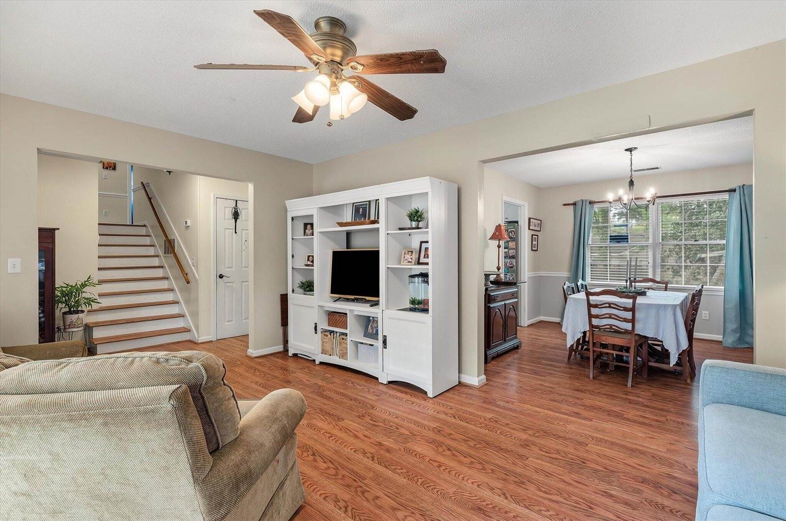 20 Lombardi Lane, Hanahan, SC 29410