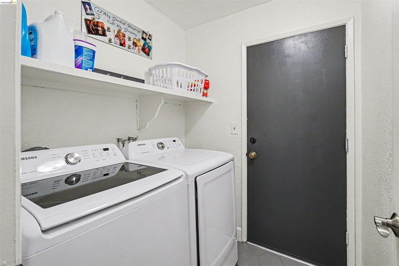 80 Mandeville Ct, Oakley, CA 94561