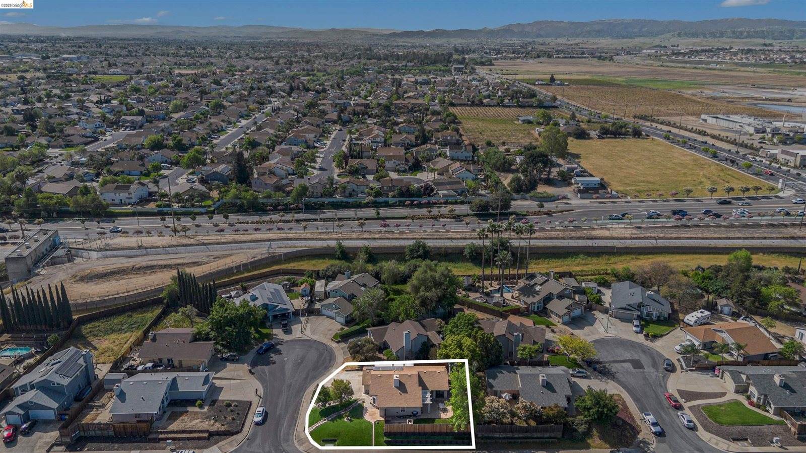 80 Mandeville Ct, Oakley, CA 94561