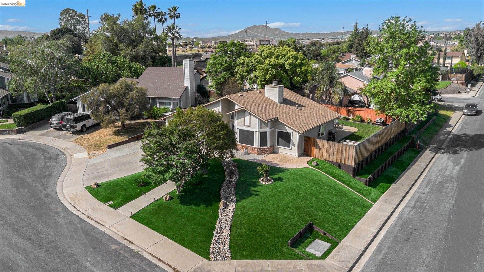 80 Mandeville Ct, Oakley, CA 94561