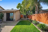 80 Mandeville Ct, Oakley, CA 94561