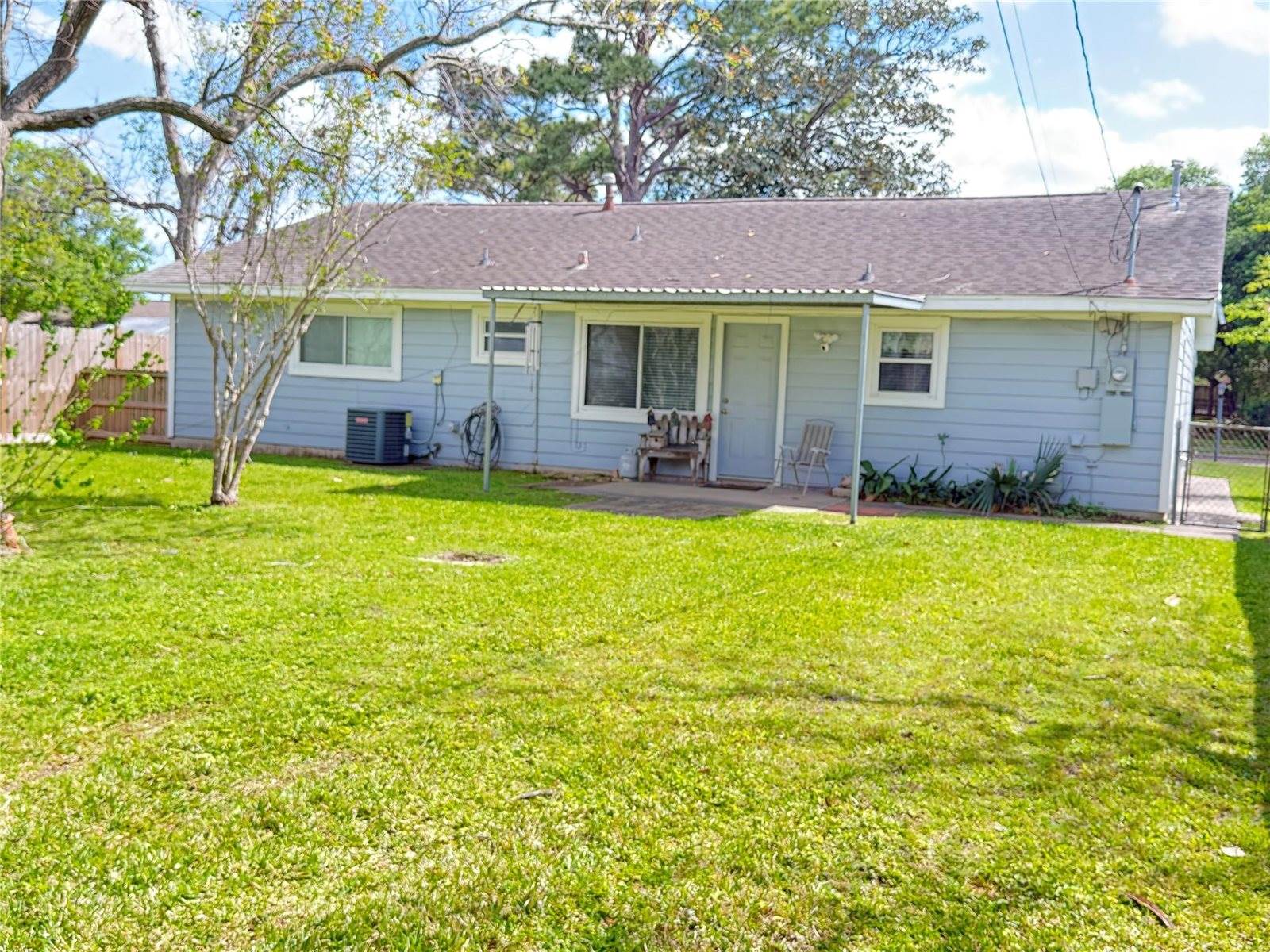 129 Sylvia Street, Deer Park, TX 77536