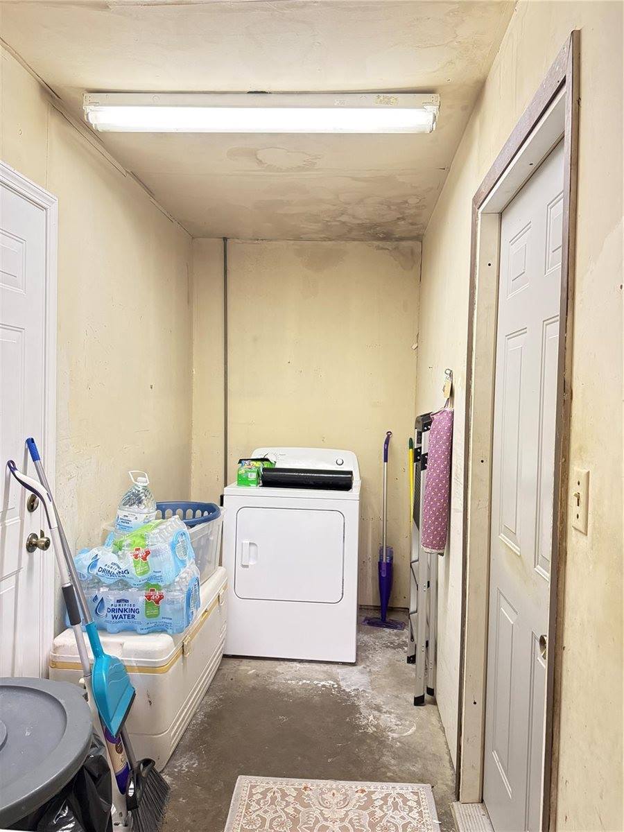 129 Sylvia Street, Deer Park, TX 77536