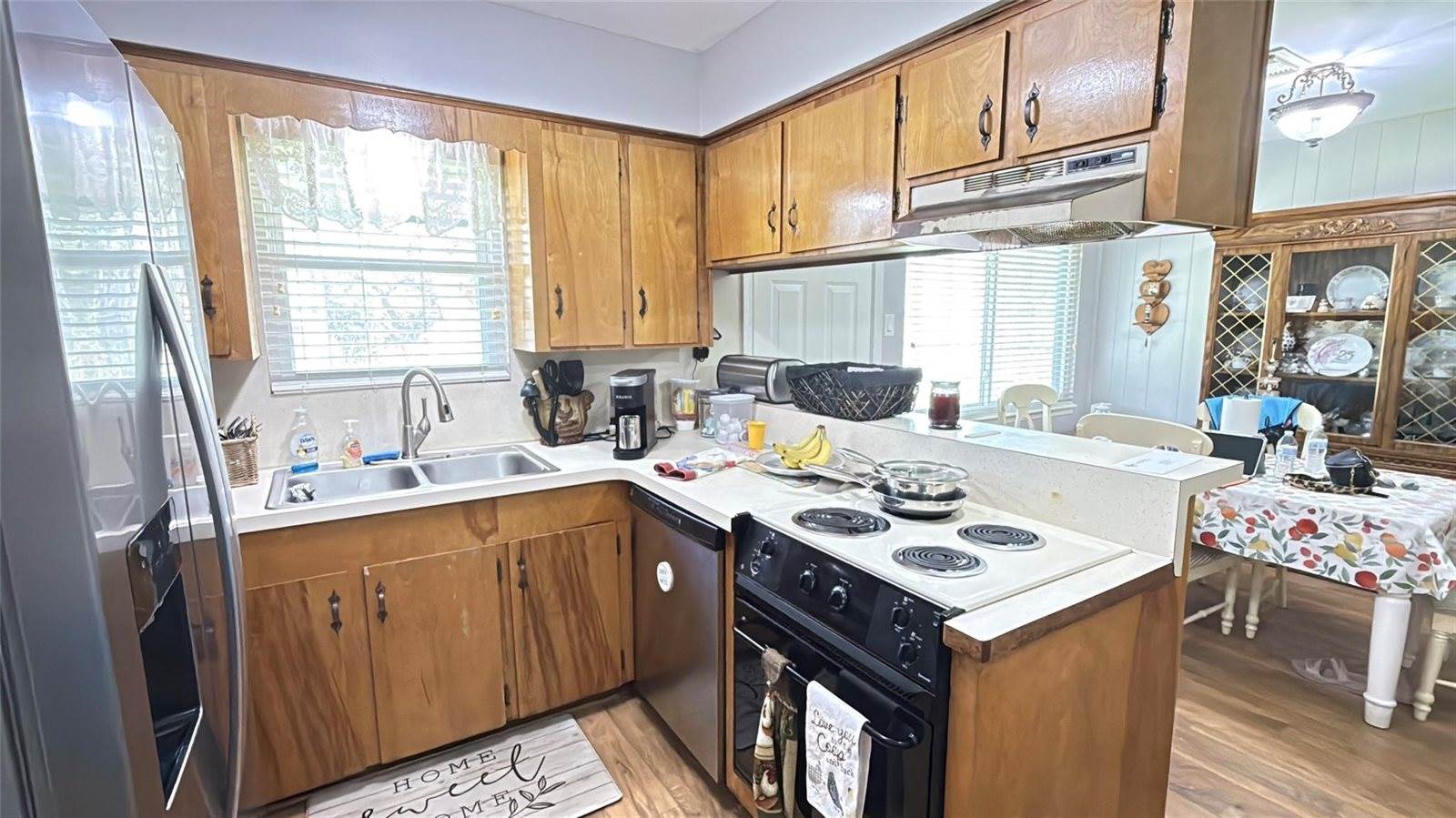 129 Sylvia Street, Deer Park, TX 77536