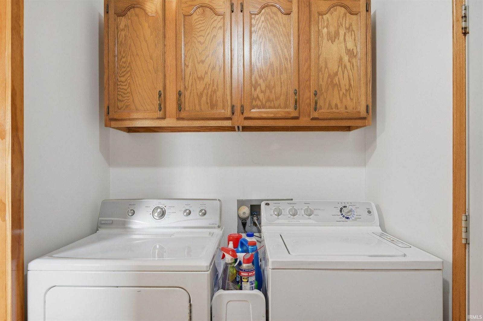 675 N Gillcrest Drive, Albany, IN 47320