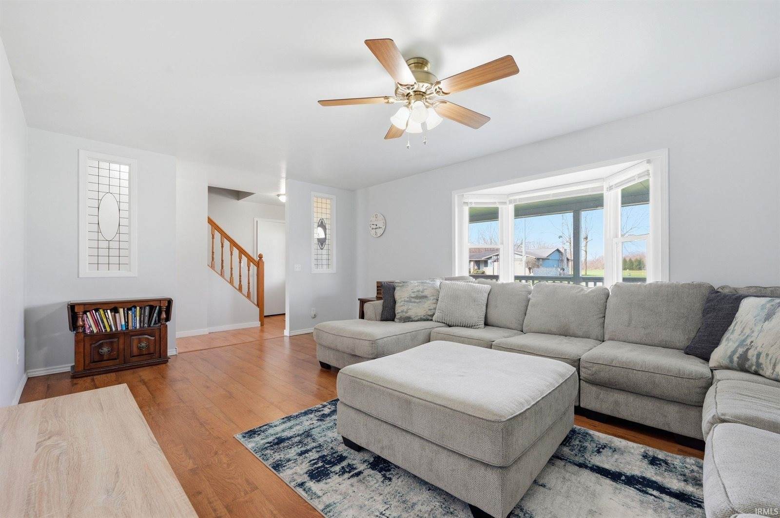 675 N Gillcrest Drive, Albany, IN 47320