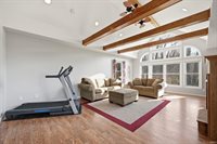 675 N Gillcrest Drive, Albany, IN 47320