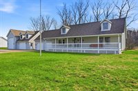 675 N Gillcrest Drive, Albany, IN 47320