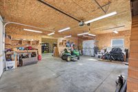675 N Gillcrest Drive, Albany, IN 47320
