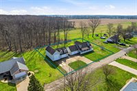 675 N Gillcrest Drive, Albany, IN 47320