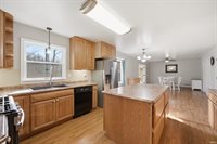 675 N Gillcrest Drive, Albany, IN 47320