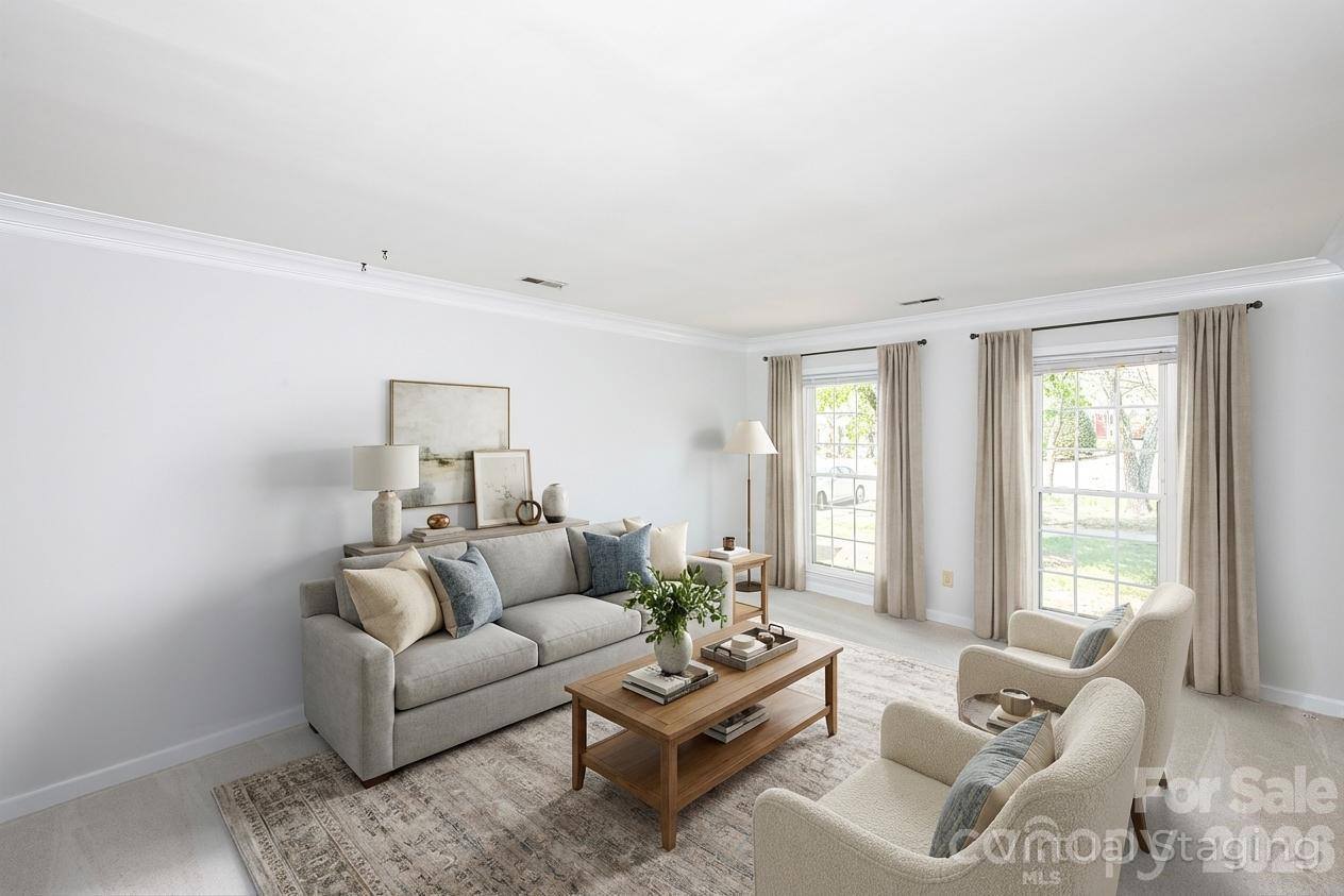 4248 Woodglen Lane, Charlotte, NC 28226