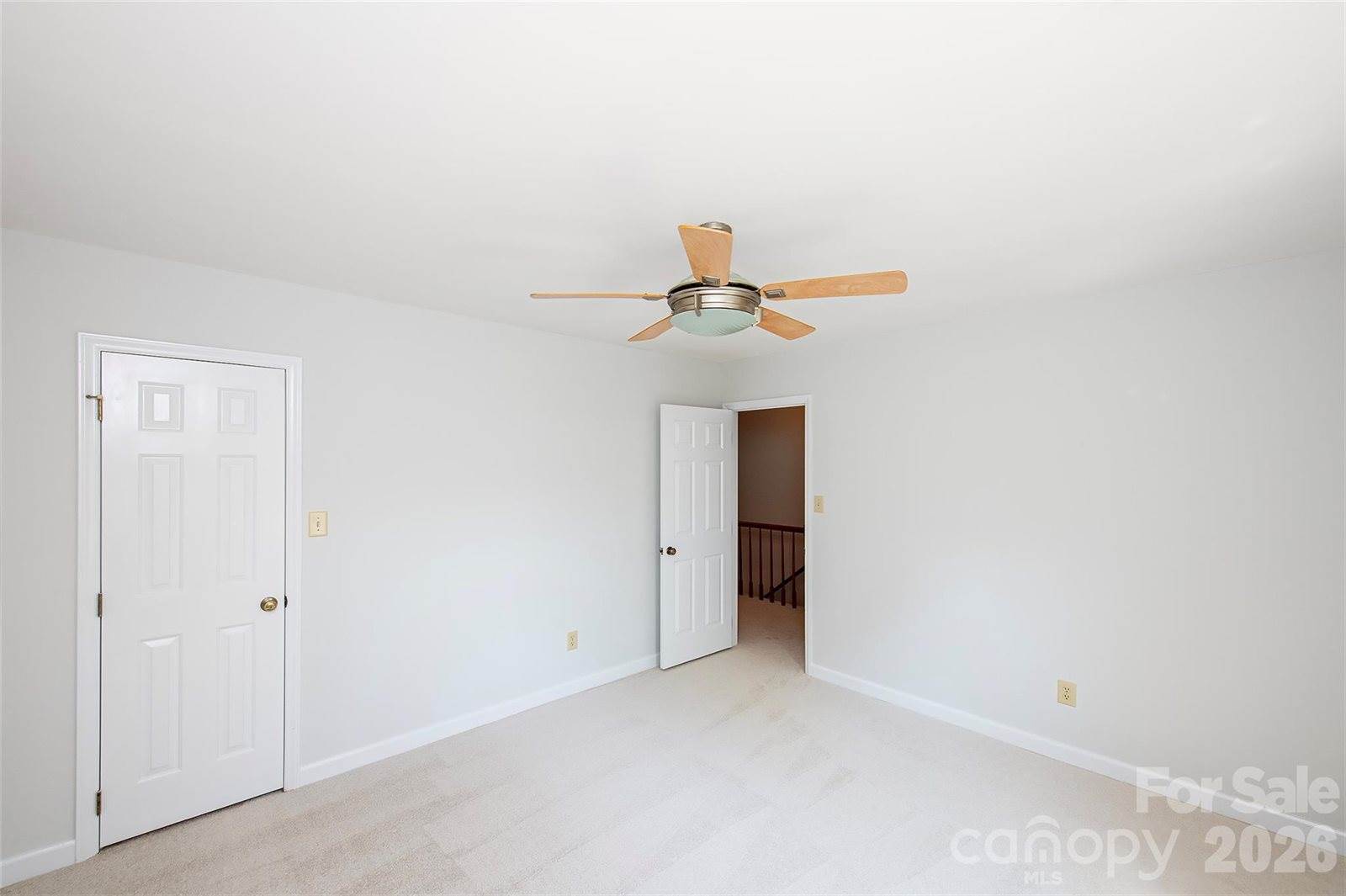 4248 Woodglen Lane, Charlotte, NC 28226