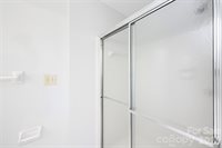 4248 Woodglen Lane, Charlotte, NC 28226