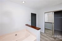 4248 Woodglen Lane, Charlotte, NC 28226