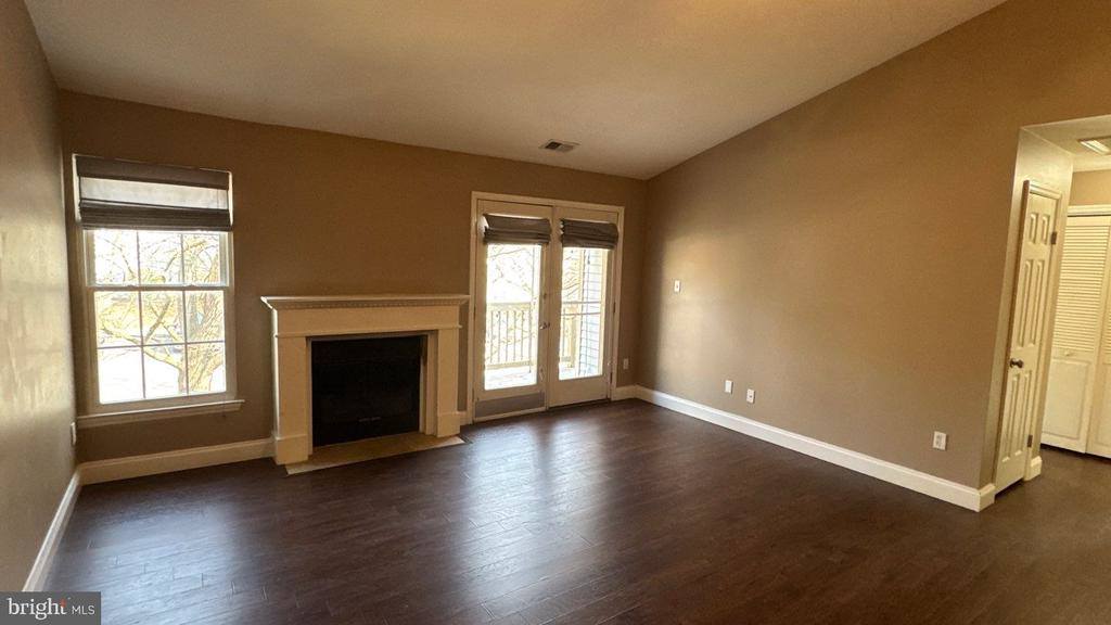 5701 Rowanberry Drive, #107, Elkridge, MD 21075