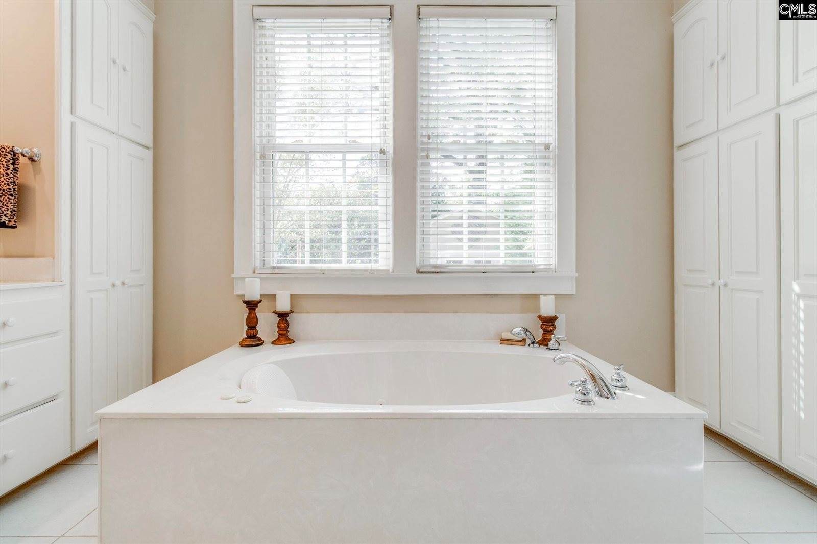 2832 Heyward, Columbia, SC 29205