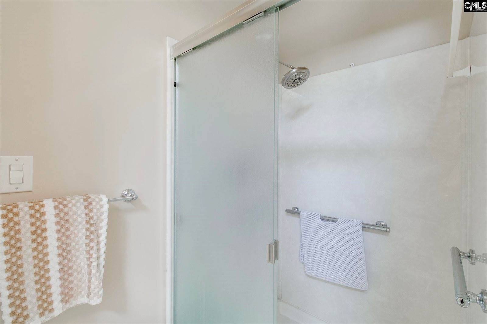 2832 Heyward, Columbia, SC 29205