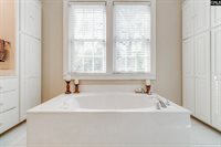 2832 Heyward, Columbia, SC 29205