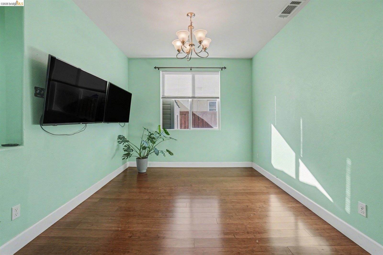 618 Poplar Ct, Oakley, CA 94561