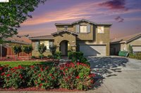 618 Poplar Ct, Oakley, CA 94561
