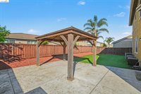 618 Poplar Ct, Oakley, CA 94561