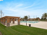 618 Poplar Ct, Oakley, CA 94561