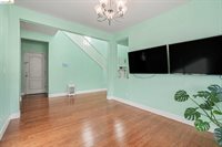 618 Poplar Ct, Oakley, CA 94561