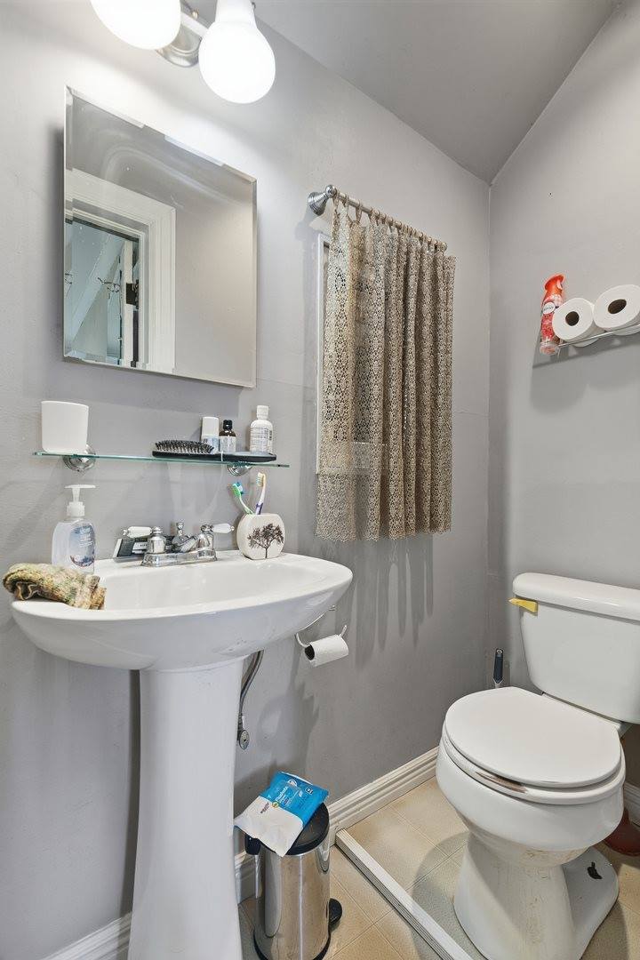 2317 17th Street, Rock Island, IL 61201