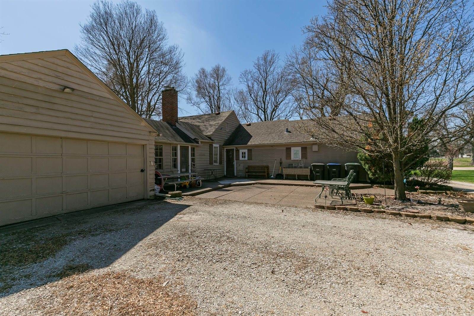 2317 17th Street, Rock Island, IL 61201