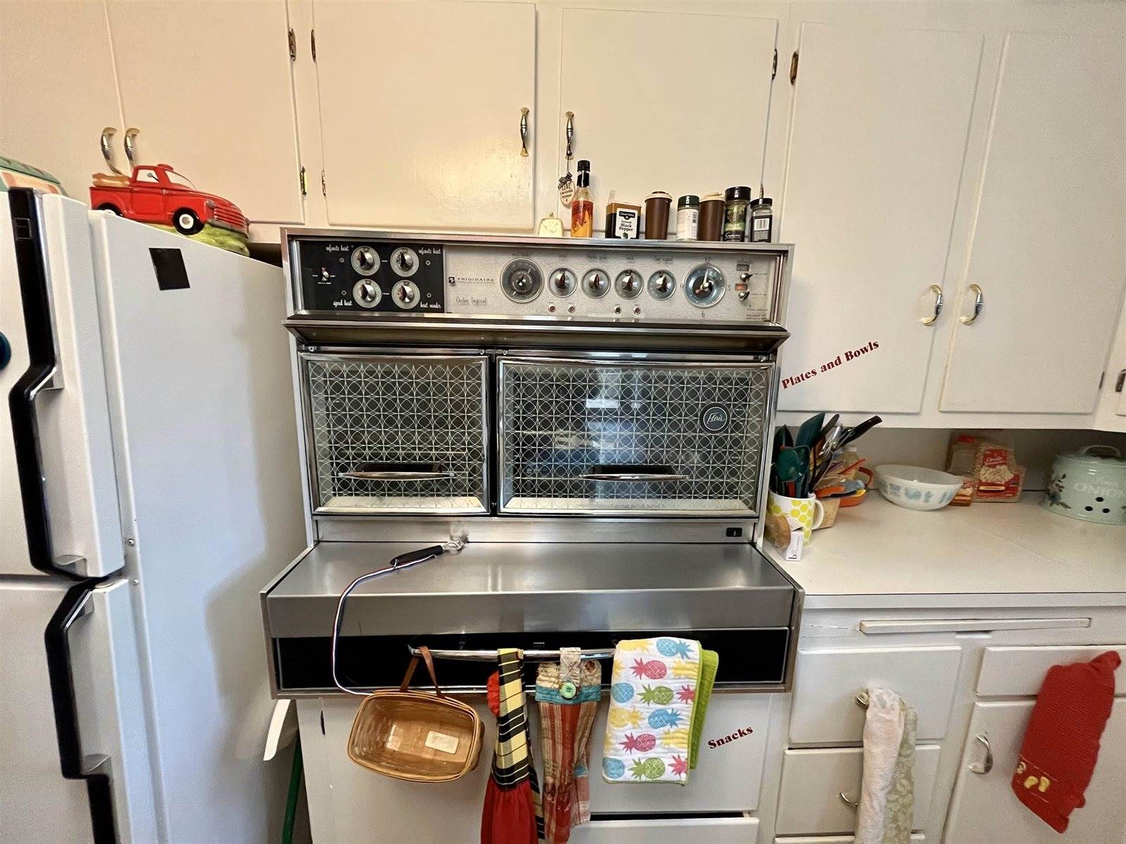 629 3rd St SE, Minot, ND 58701