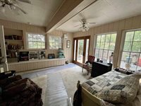 629 3rd St SE, Minot, ND 58701