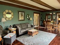 629 3rd St SE, Minot, ND 58701